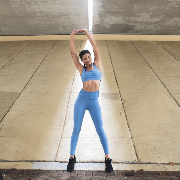 NWT TLF Apparel Set - Picture 5 of 15